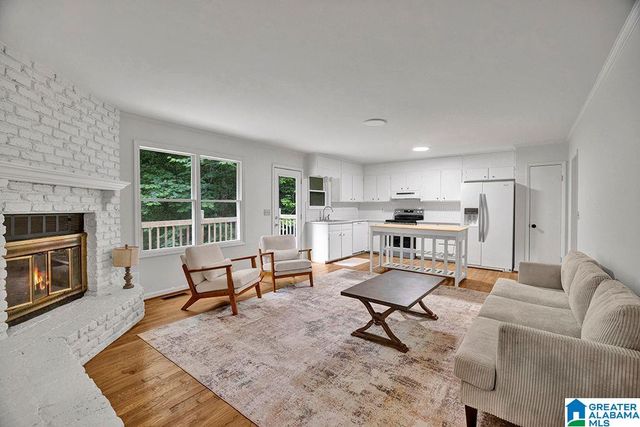 3541 W LAKESIDE DRIVE, Vestavia Hills, AL 35243