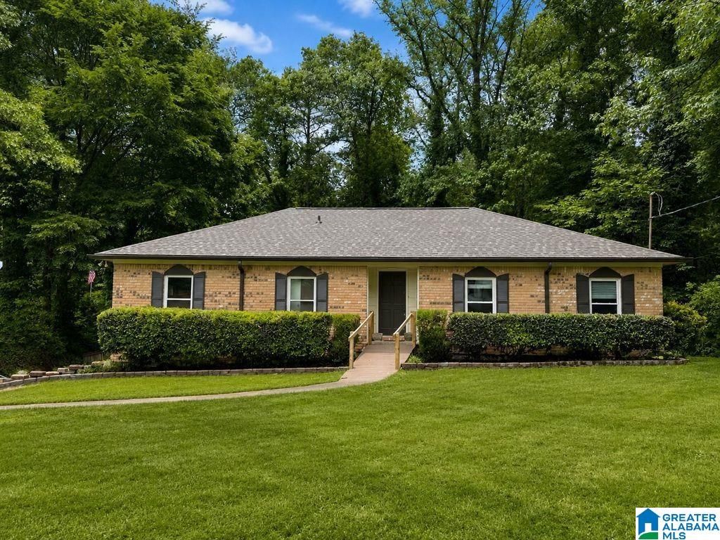 3541 W LAKESIDE DRIVE, Vestavia Hills, AL 35243