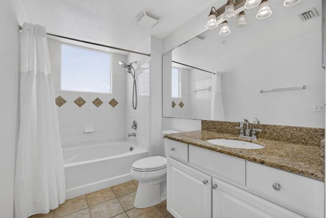 5301 Myrtlewood Circle E, Palm Beach Gardens, FL 33418