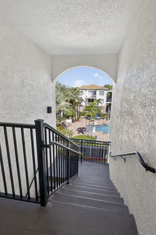 5301 Myrtlewood Circle E, Palm Beach Gardens, FL 33418