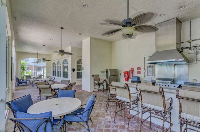 5301 Myrtlewood Circle E, Palm Beach Gardens, FL 33418