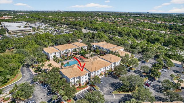 5301 Myrtlewood Circle E, Palm Beach Gardens, FL 33418