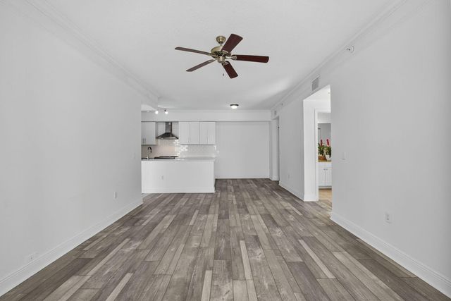 5301 Myrtlewood Circle E, Palm Beach Gardens, FL 33418