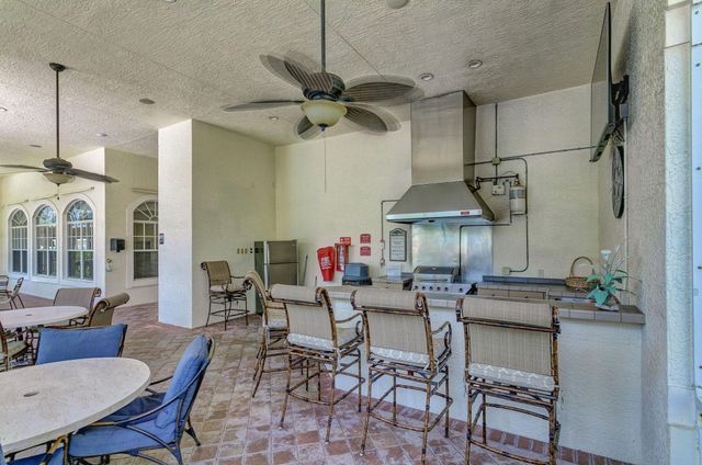 5301 Myrtlewood Circle E, Palm Beach Gardens, FL 33418