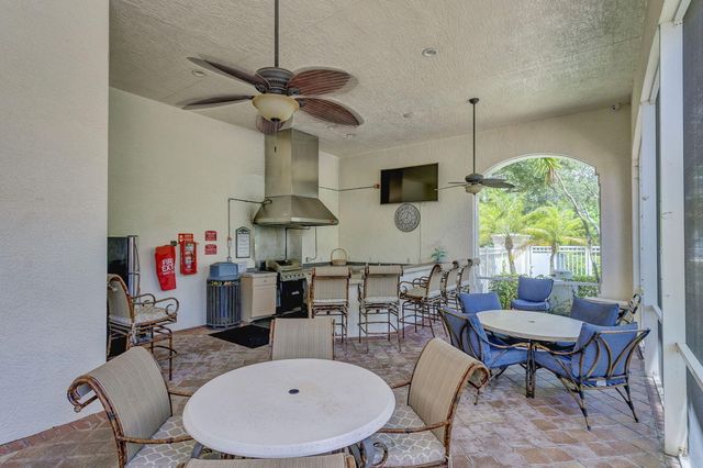 5301 Myrtlewood Circle E, Palm Beach Gardens, FL 33418