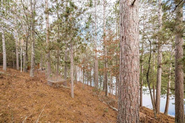 16656 S Eagle Point Rd, Wascott, WI 54859