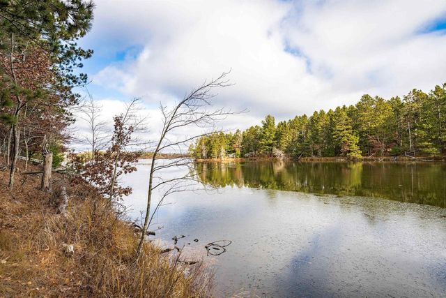 16656 S Eagle Point Rd, Wascott, WI 54859