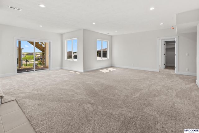 11001 N 170 Street, Bennington, NE 68007