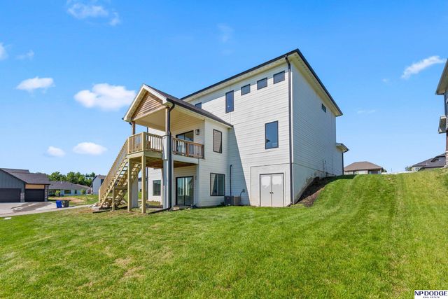 11001 N 170 Street, Bennington, NE 68007
