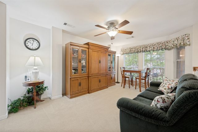 2806 Mayfair Lane, Mckinney, TX 75071