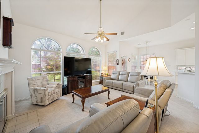 2806 Mayfair Lane, Mckinney, TX 75071