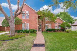 2806 Mayfair Lane, Mckinney, TX 75071
