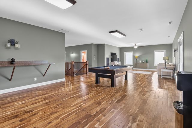 278 N 755 W, Hobart, IN 46342