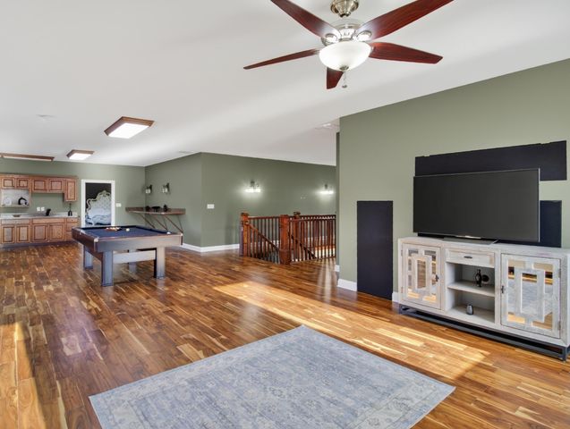 278 N 755 W, Hobart, IN 46342
