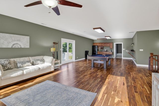 278 N 755 W, Hobart, IN 46342