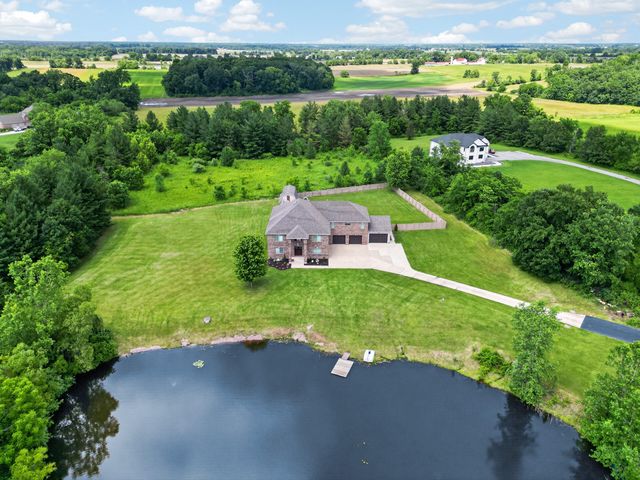 278 N 755 W, Hobart, IN 46342