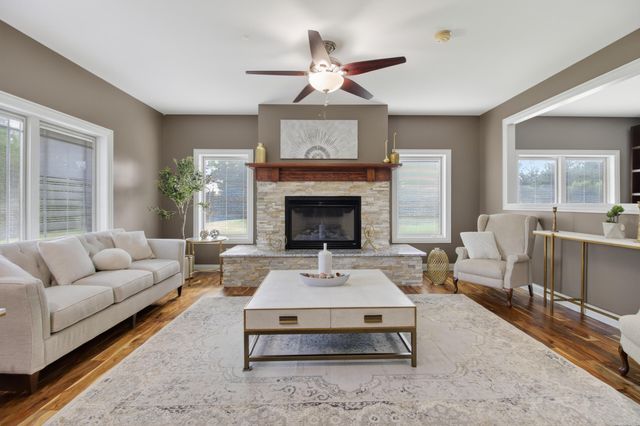 278 N 755 W, Hobart, IN 46342