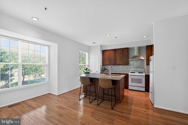 20301 TROLLEY CROSSING CT, Gaithersburg, MD 20886