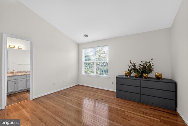 20301 TROLLEY CROSSING CT, Gaithersburg, MD 20886