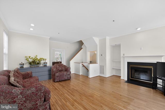 20301 TROLLEY CROSSING CT, Gaithersburg, MD 20886
