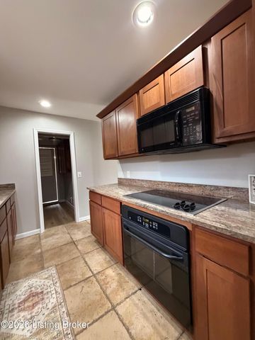 634 Cherrywood Dr, Elizabethtown, KY 42701