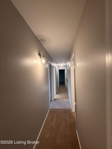 634 Cherrywood Dr, Elizabethtown, KY 42701