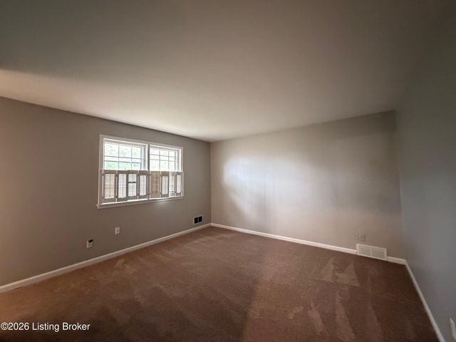 634 Cherrywood Dr, Elizabethtown, KY 42701