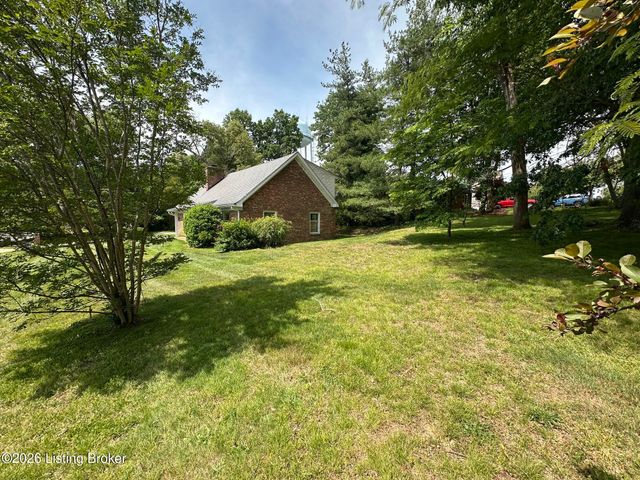 634 Cherrywood Dr, Elizabethtown, KY 42701