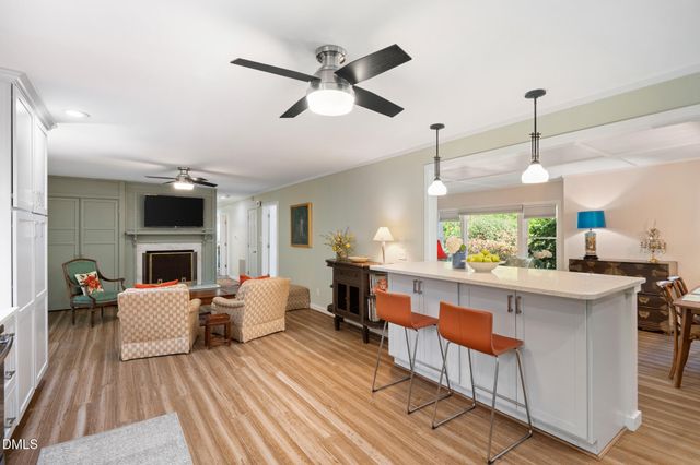 1902 White Plains Road, Chapel Hill, NC 27517