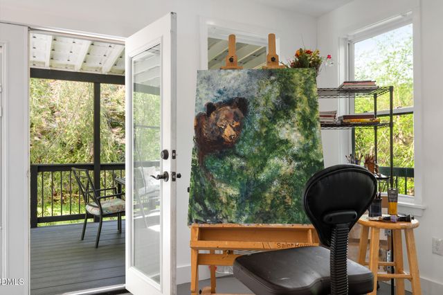 1902 White Plains Road, Chapel Hill, NC 27517