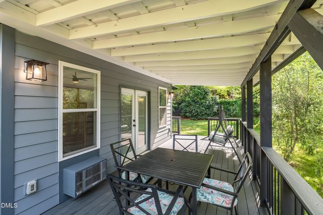 1902 White Plains Road, Chapel Hill, NC 27517