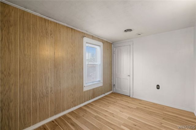 129 Woodell Avenue Upper, Cheektowaga, NY 14211