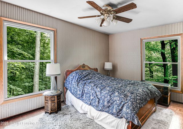 3216 Smithville Road, Eaton Rapids, MI 48827