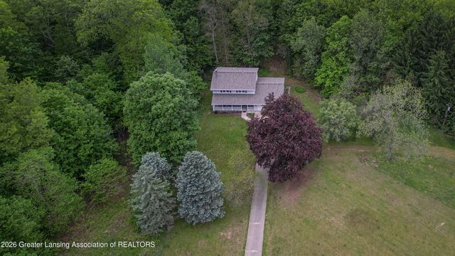 3216 Smithville Road, Eaton Rapids, MI 48827