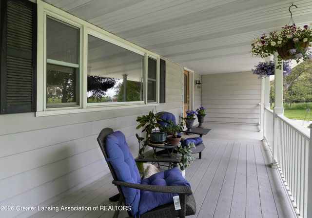 3216 Smithville Road, Eaton Rapids, MI 48827