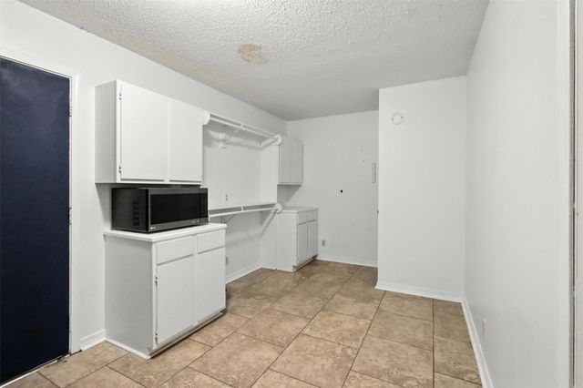 8152 S Lakeshore Drive, Shreveport, LA 71119