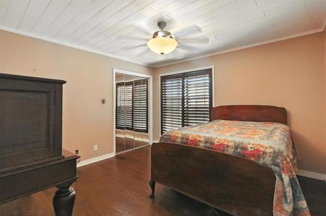 8152 S Lakeshore Drive, Shreveport, LA 71119