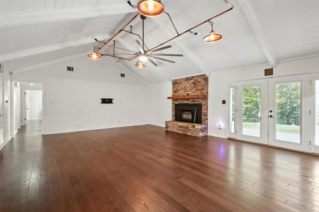 8152 S Lakeshore Drive, Shreveport, LA 71119