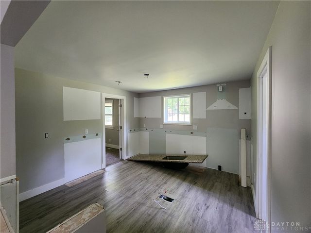 7025 Lower Miamisburg Road, Miamisburg, OH 45342