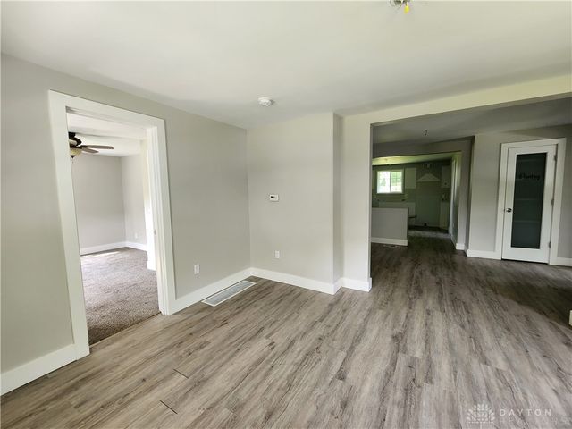 7025 Lower Miamisburg Road, Miamisburg, OH 45342