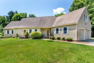 140 Grace Ln, Stoughton, MA 02021