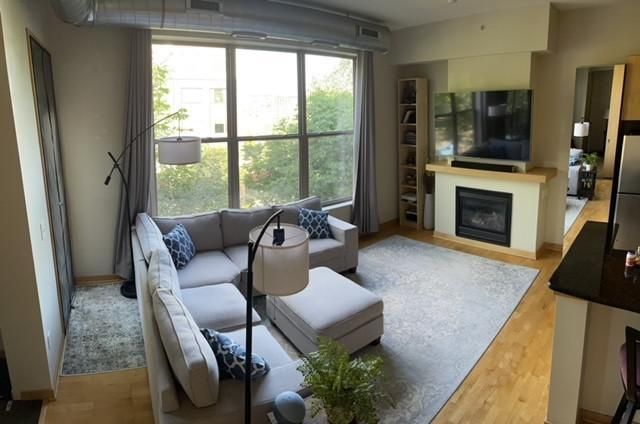 3640 Wooddale Avenue S 305, Saint Louis Park, MN 55416