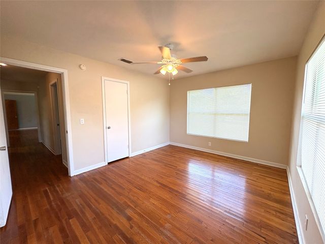 105 Calloway Drive, Hughes Springs, TX 75656