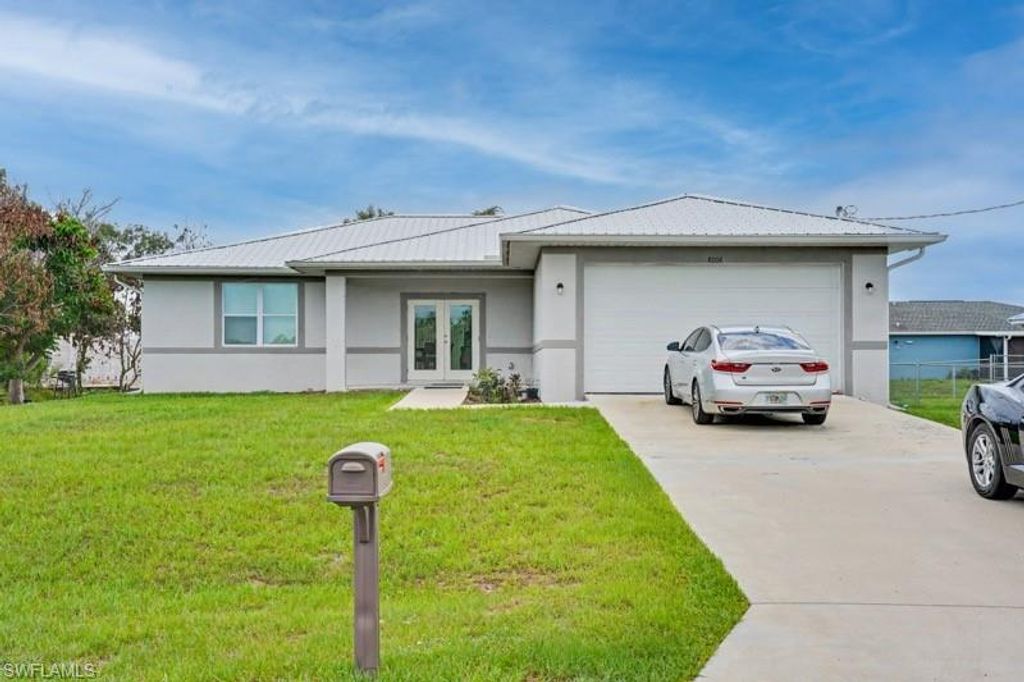 8006 Oakleaf CIR, LABELLE, FL 33935 — exterior