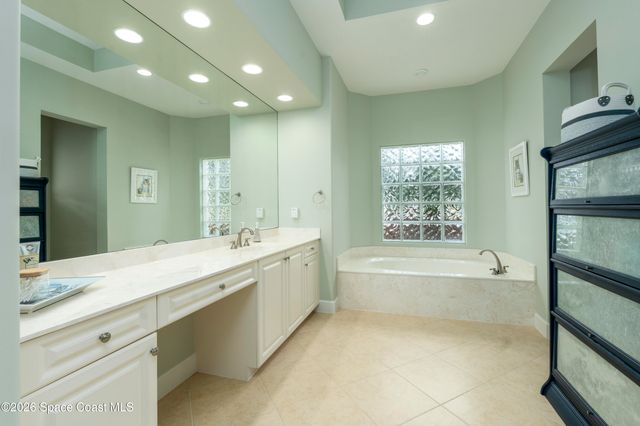 575 Stoney Brook Farm Court, Vero Beach, FL 32968