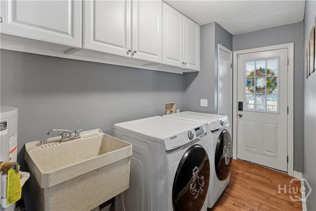 205 W 4th Street, Springfield, GA 31329
