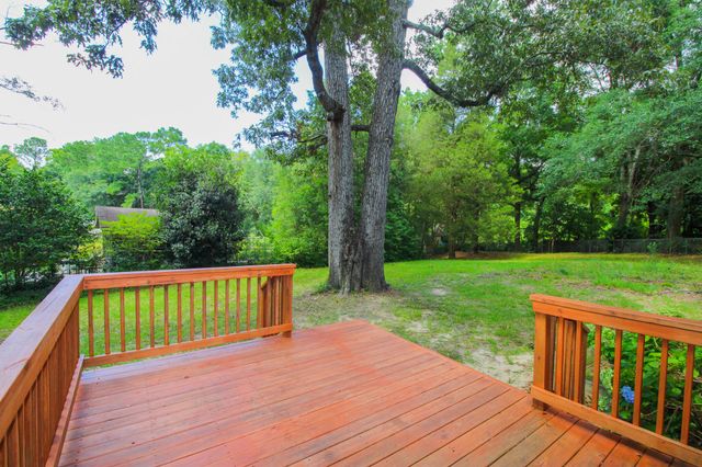 927 Holly Court, Hanahan, SC 29410