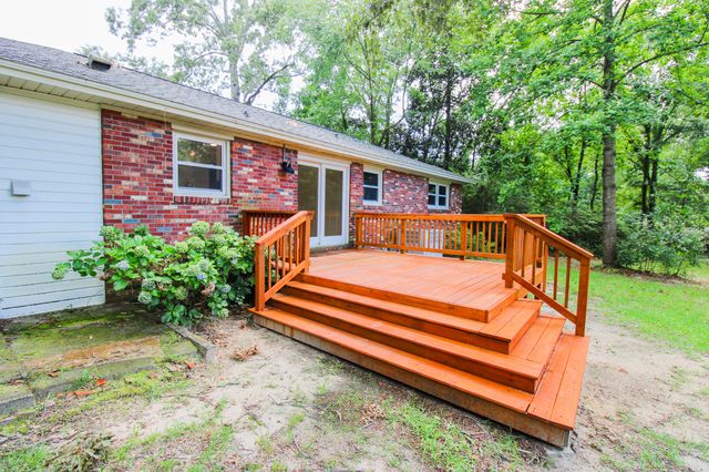 927 Holly Court, Hanahan, SC 29410