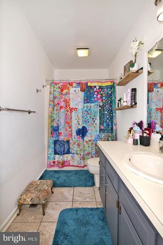 1927 CARLTON DR, Lebanon, PA 17042