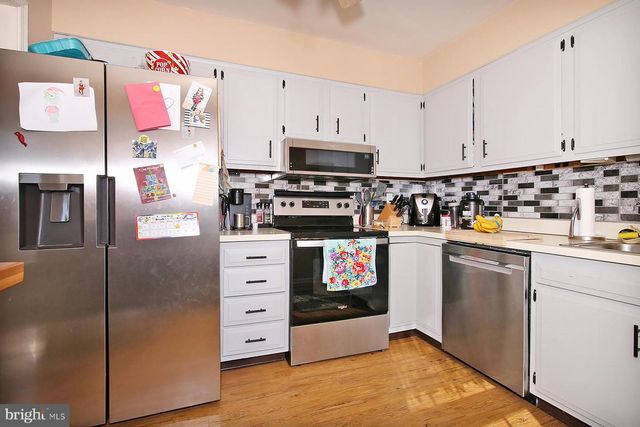 1927 CARLTON DR, Lebanon, PA 17042